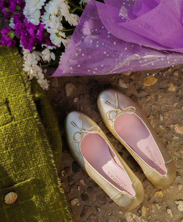 LOLA SRA 95107 METALIC PLATINO